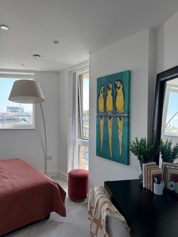 Room Herne Hill Road in Greater London