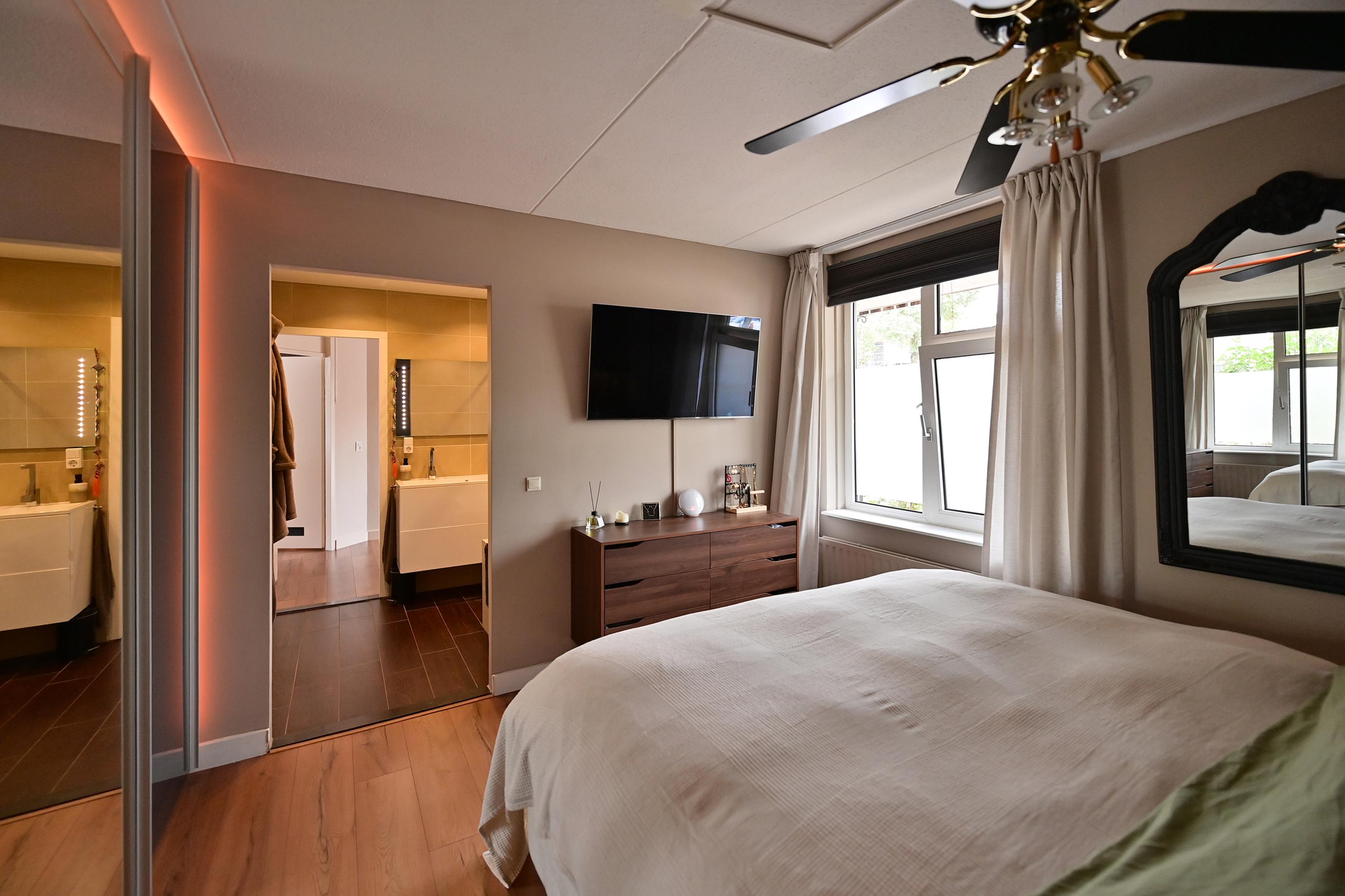 Appartement te koop: Westkade 72, Huizen