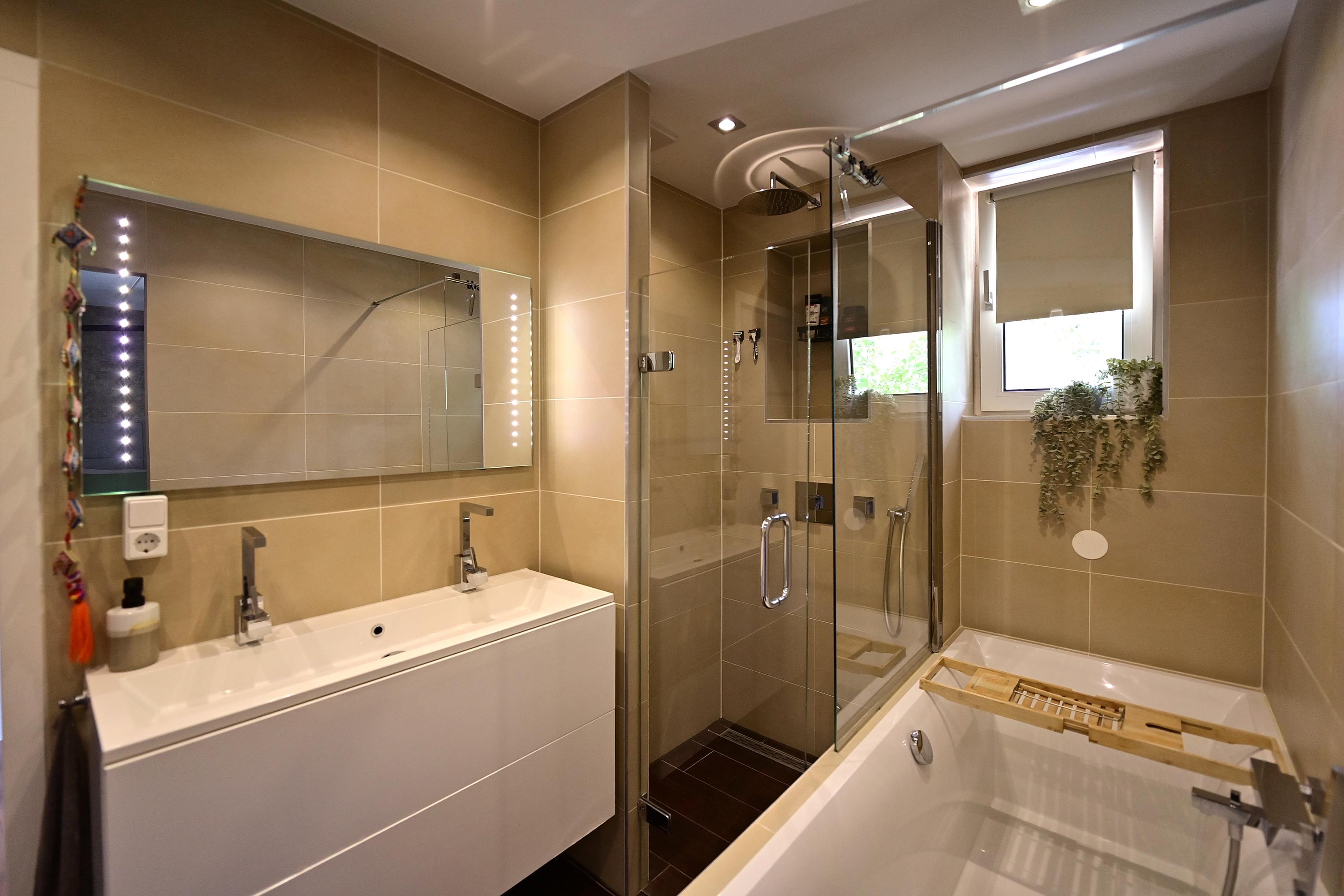 Appartement te koop: Westkade 72, Huizen