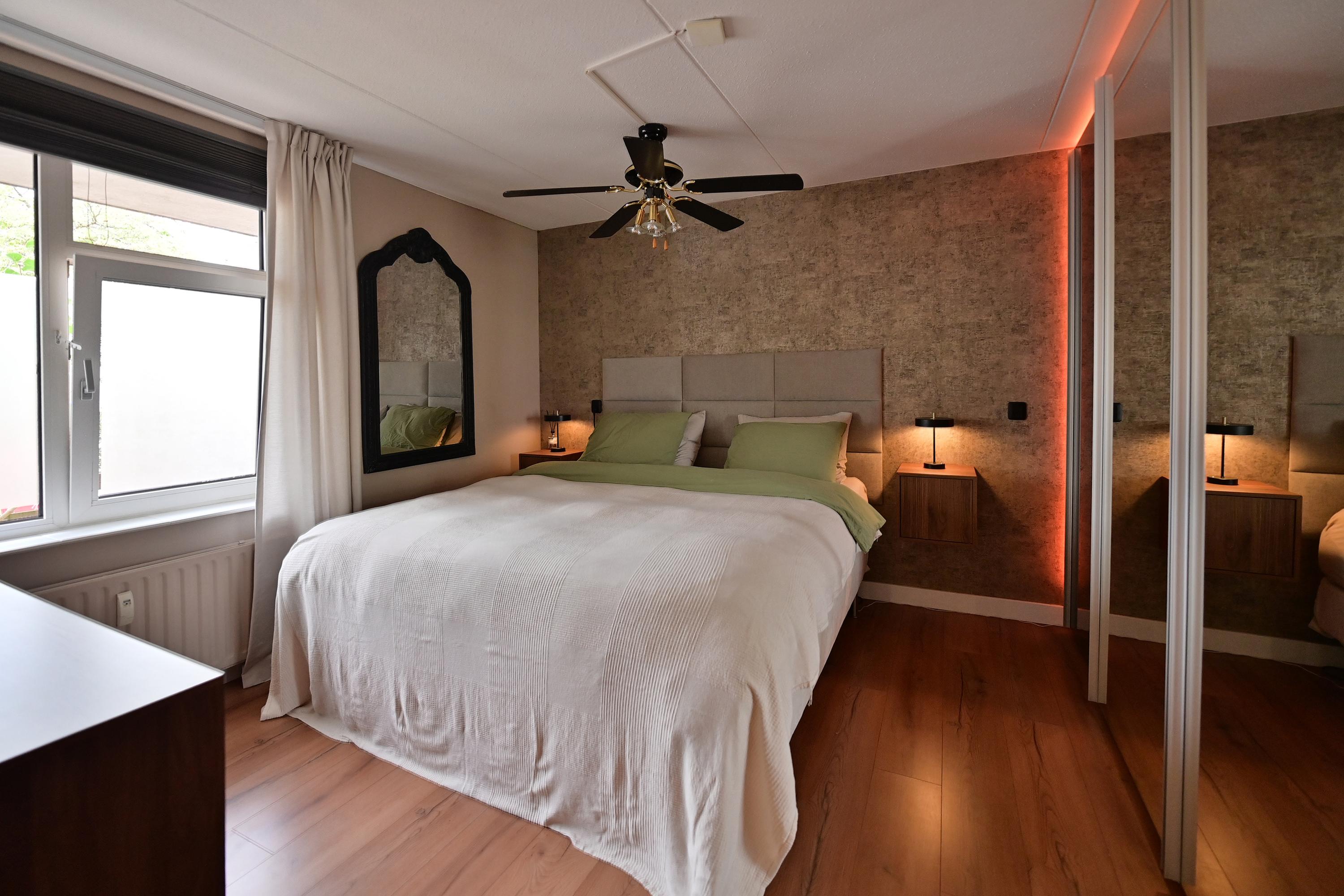 Appartement te koop: Westkade 72, Huizen