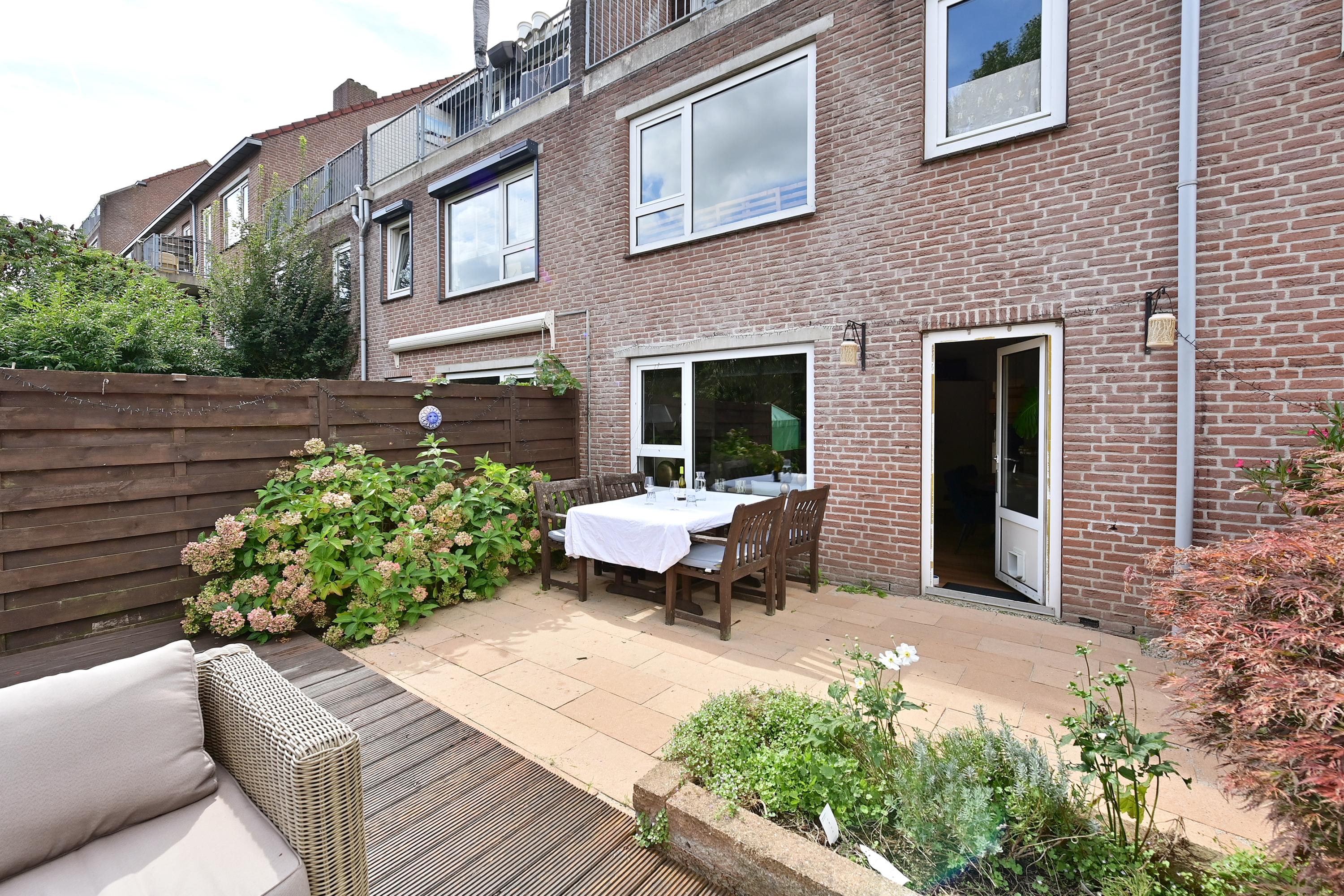 Appartement te koop: Westkade 72, Huizen