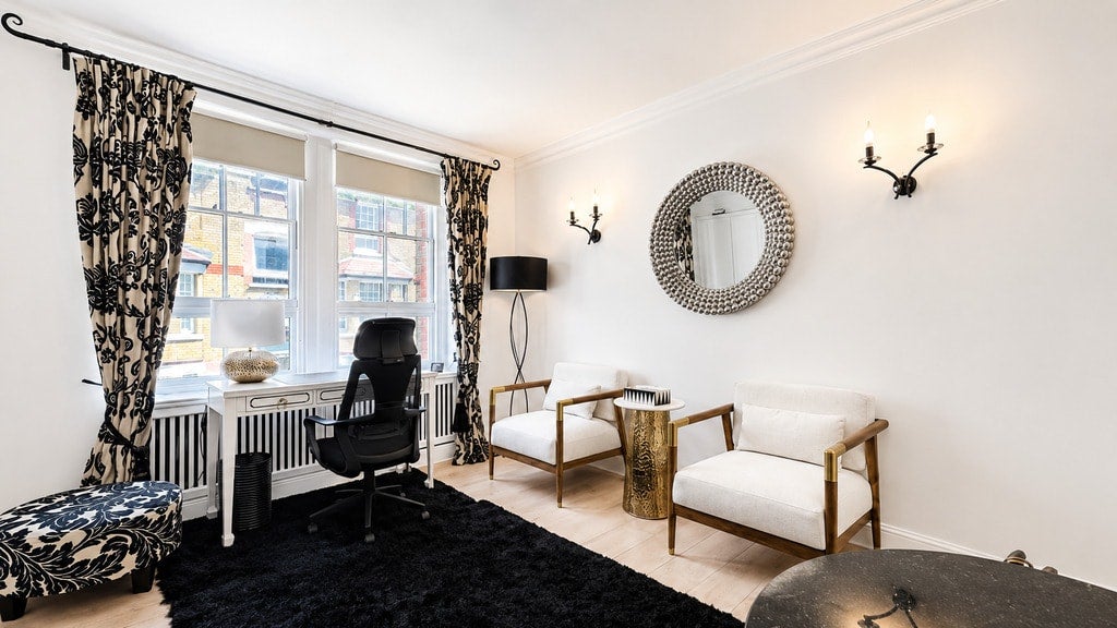 Flat Walton Street in Greater London