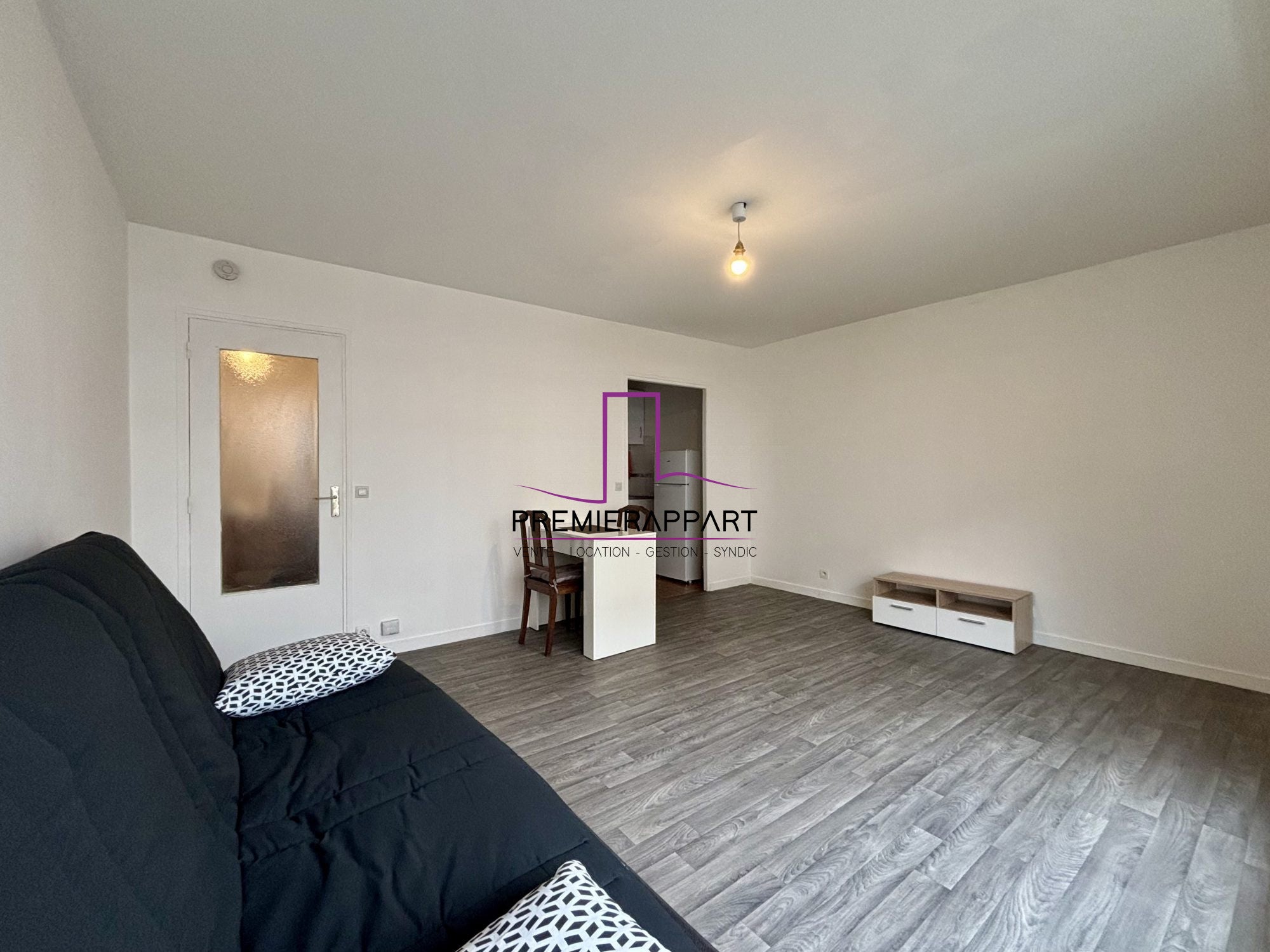 Flat Rue Robespierre in Houilles
