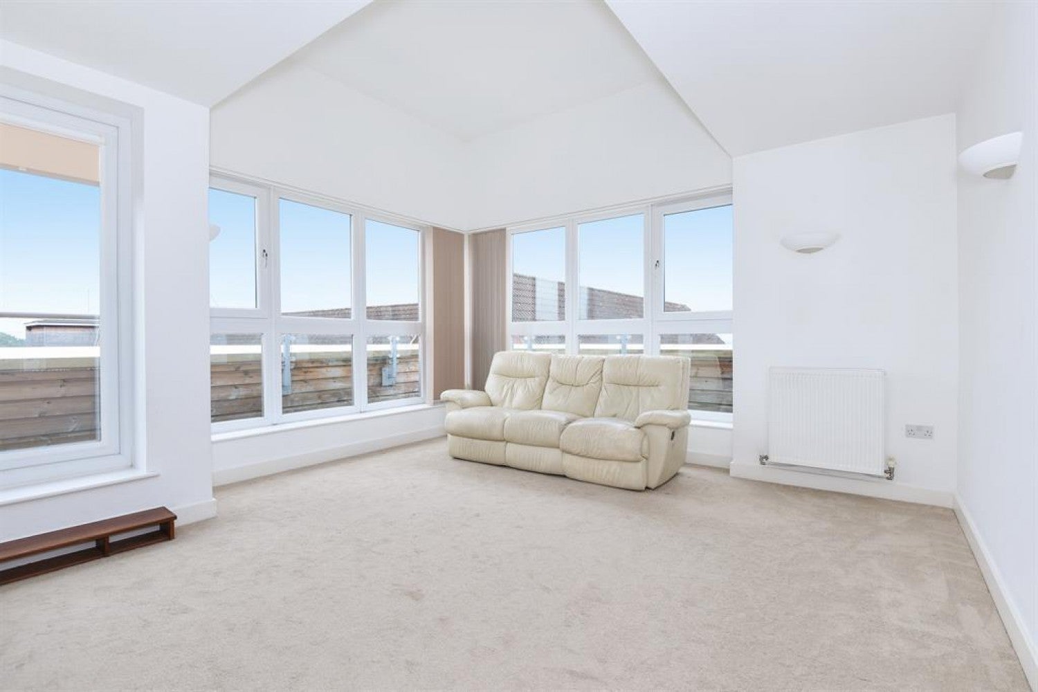 Flat James Weld Close in Southampton