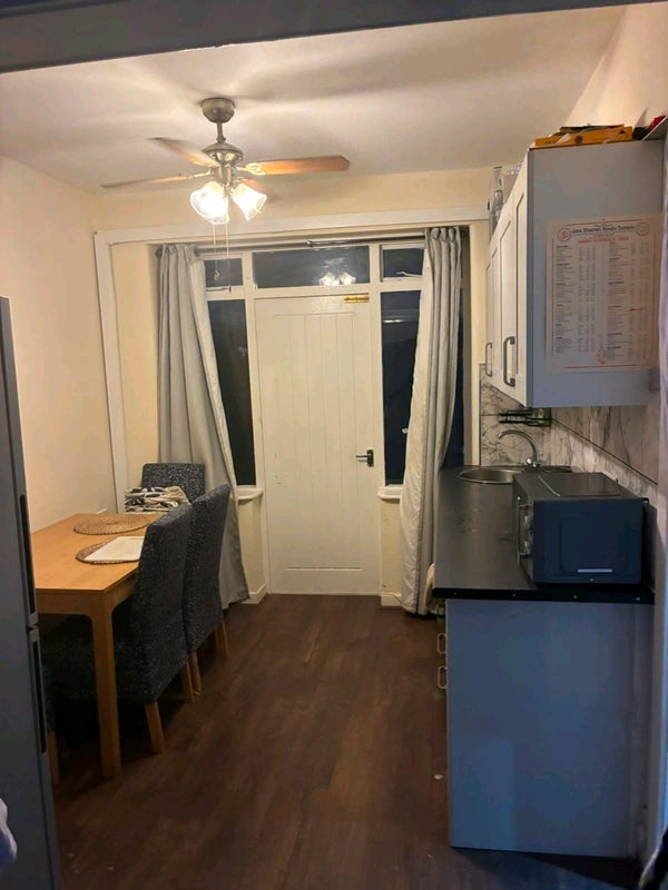 Room Park Road in Trafford