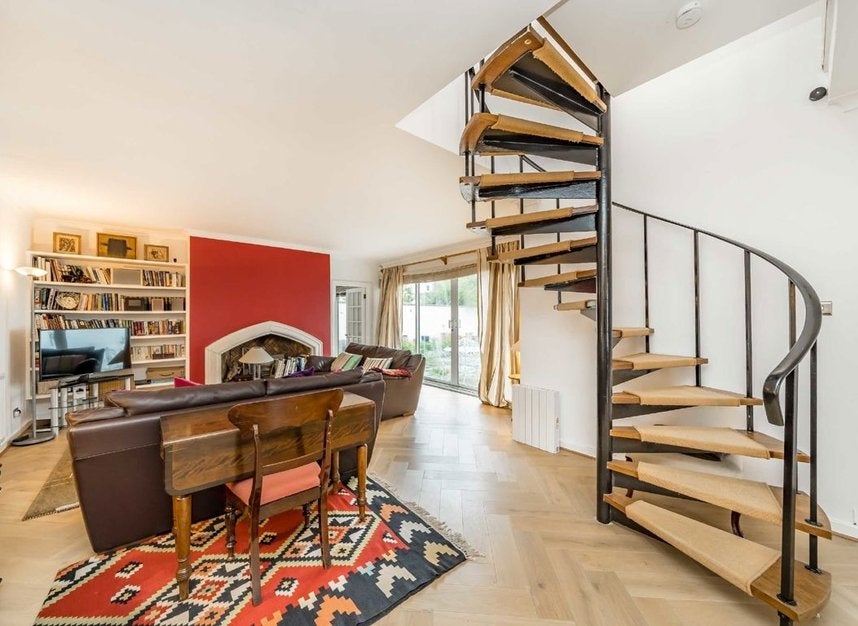 House Hawtrey Road in Greater London