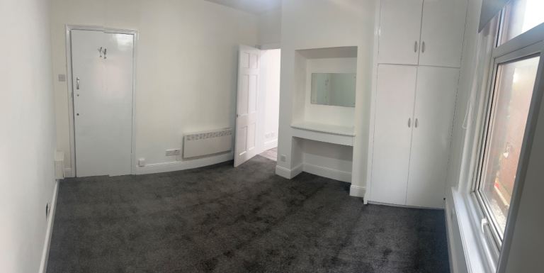 Flat Greville Road in Southampton