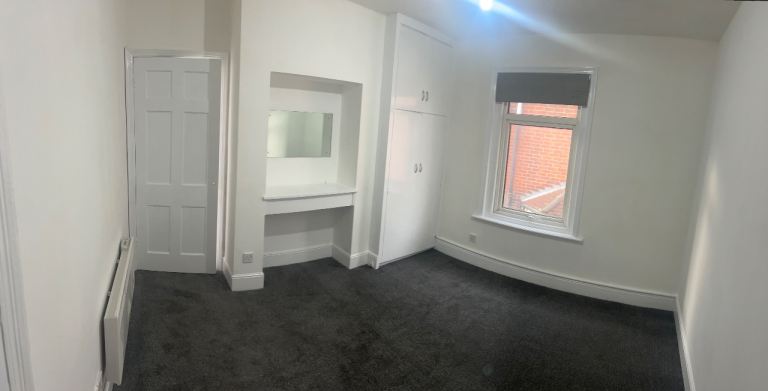 Flat Greville Road in Southampton