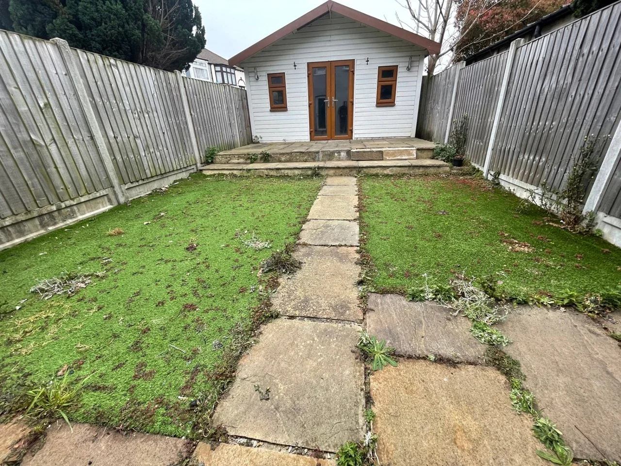 House Ainsley Avenue in Greater London