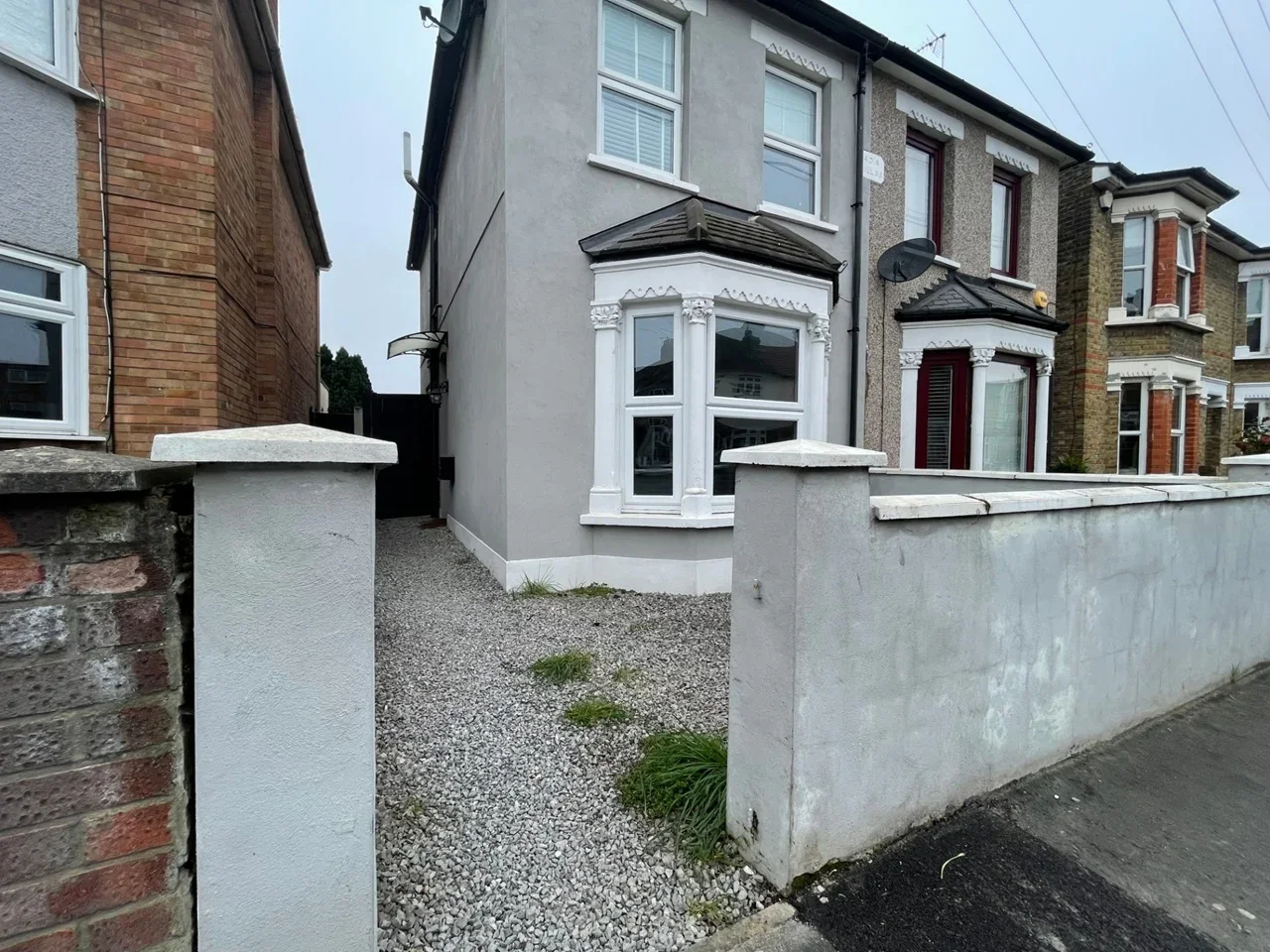House Ainsley Avenue in Greater London