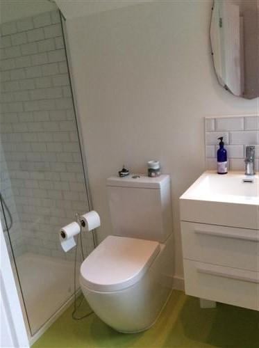 Room Quernmore Road in Greater London