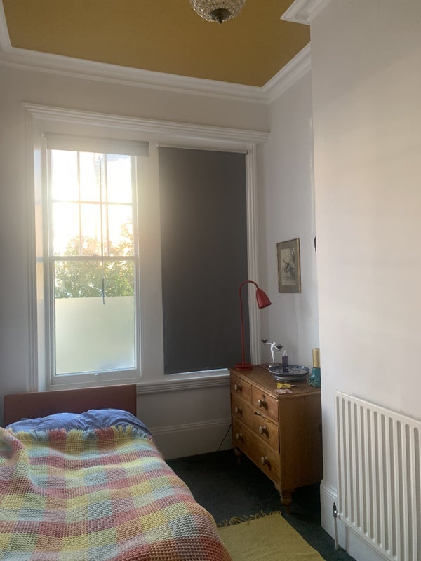 Room Quernmore Road in Greater London
