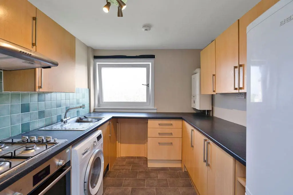 Flat Bailie Grove in City of Edinburgh