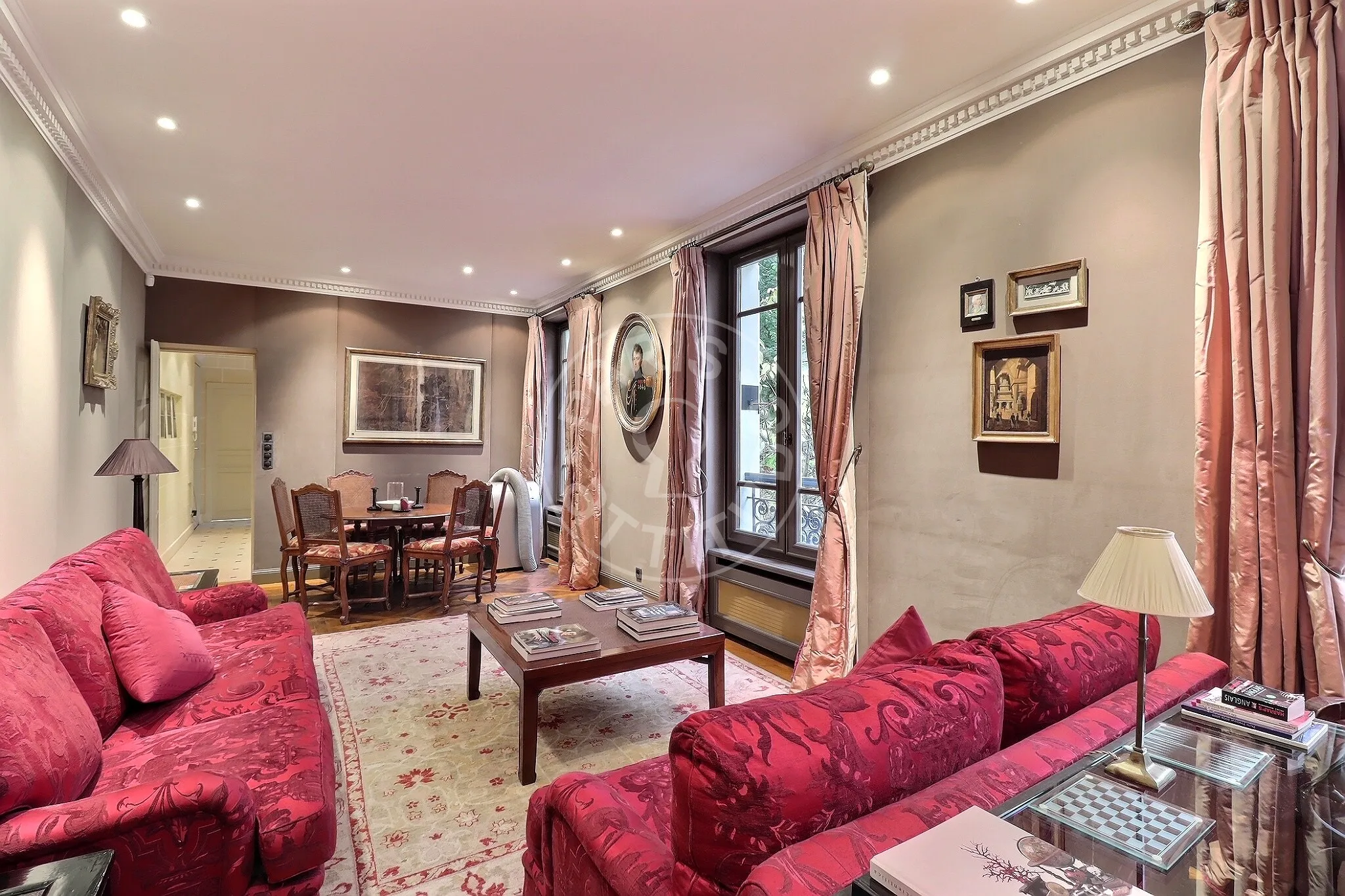 Flat Rue Allent in Paris