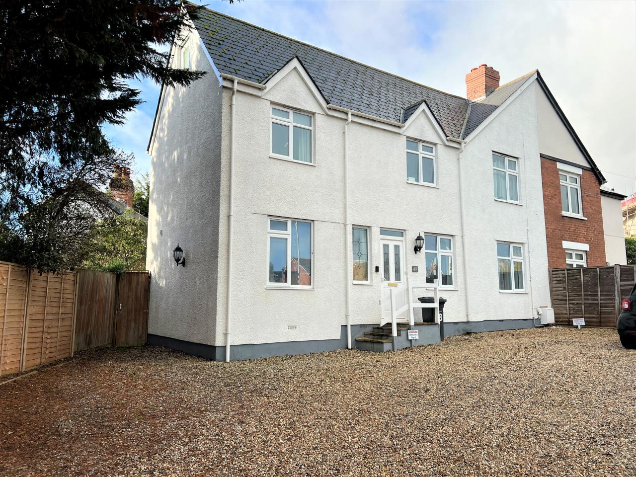 Room Hill Barton Road in Exeter