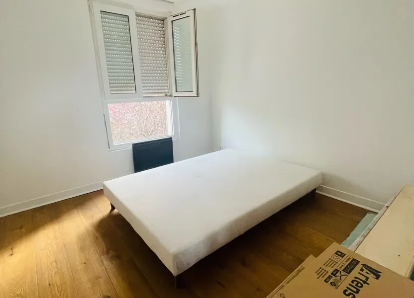 Appartement Rue Latérale au Viaduc à Le Perreux-sur-Marne