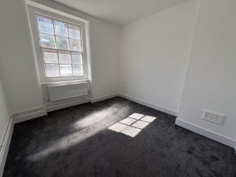 Flat Wellington Way in Greater London