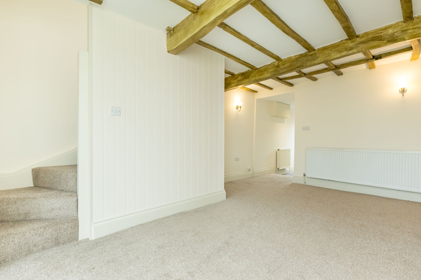 House Dobb Top Road in Holme Valley