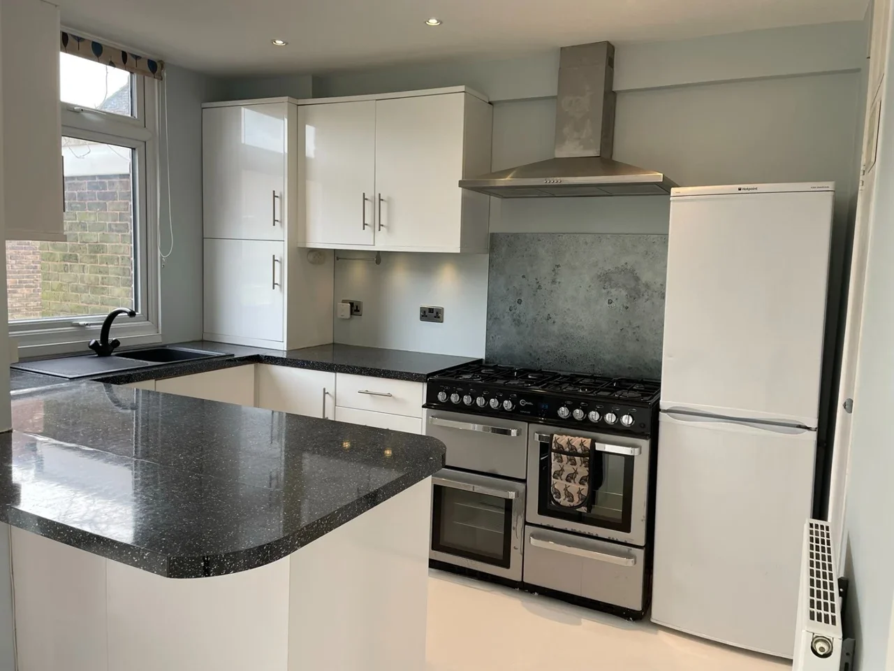 House Delawyk Crescent in Greater London