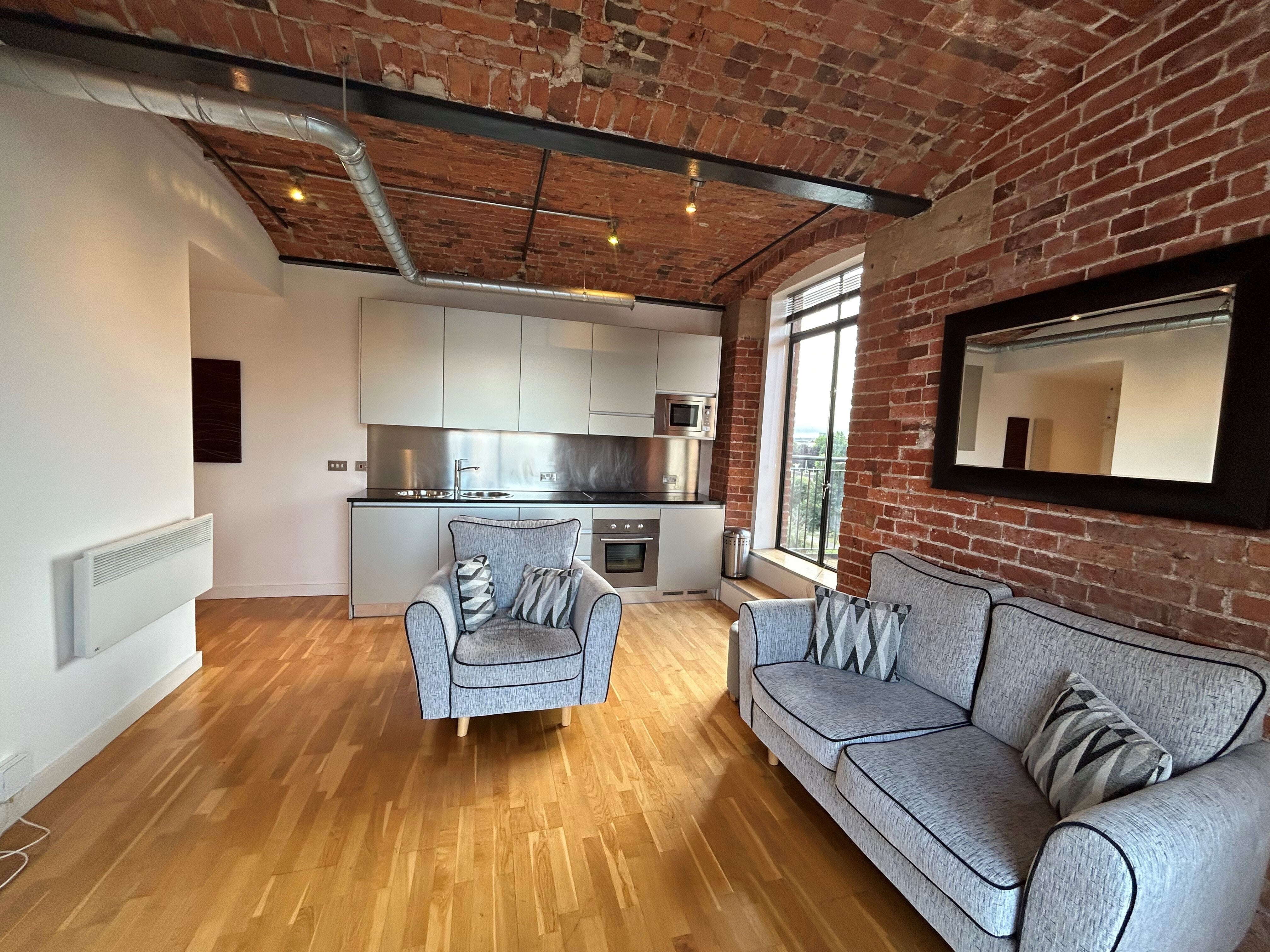 Flat Roberts Wharf in Leeds