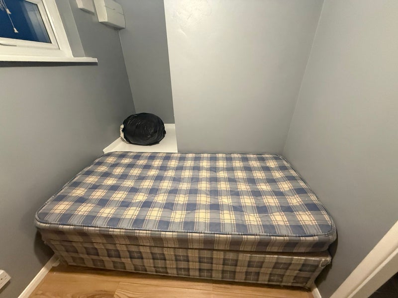 Room Anvil Walk in Sandwell