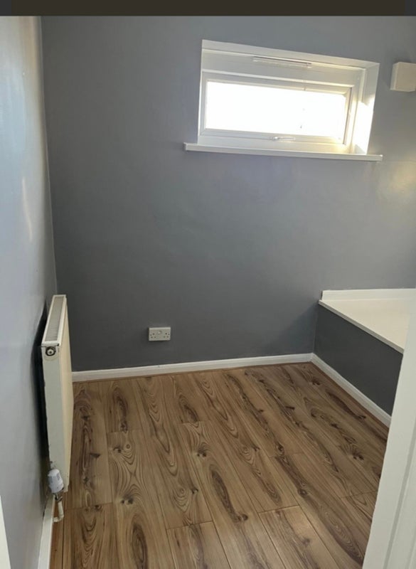 Flat Anvil Walk in Sandwell
