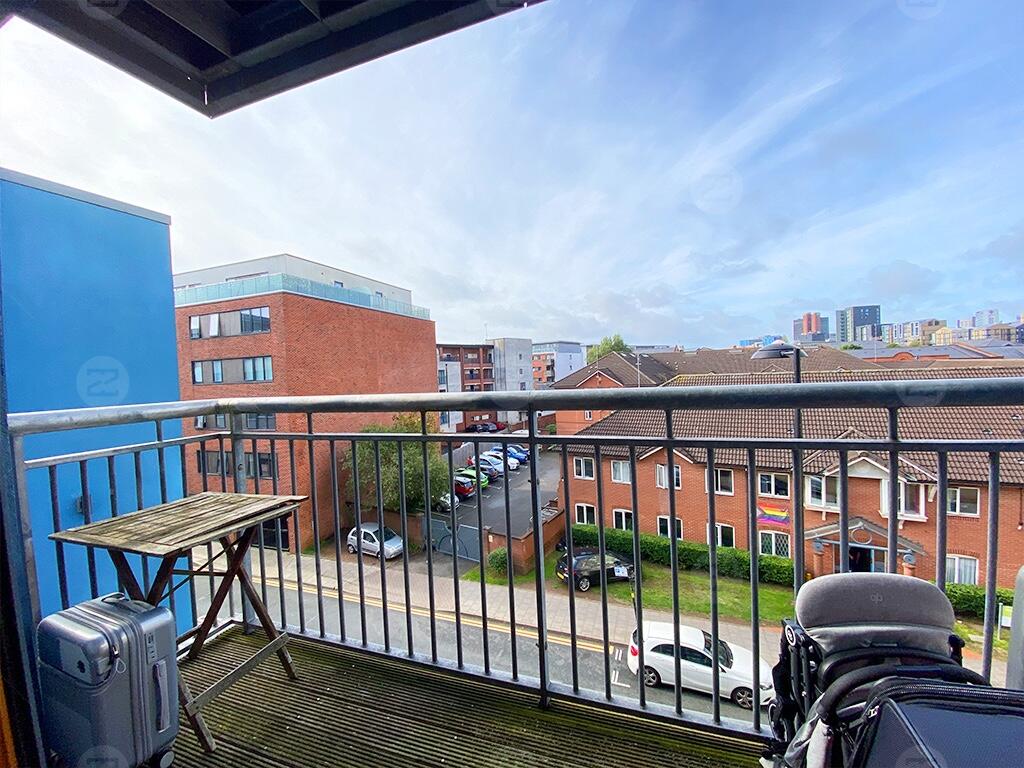 Flat Temple Row in Birmingham