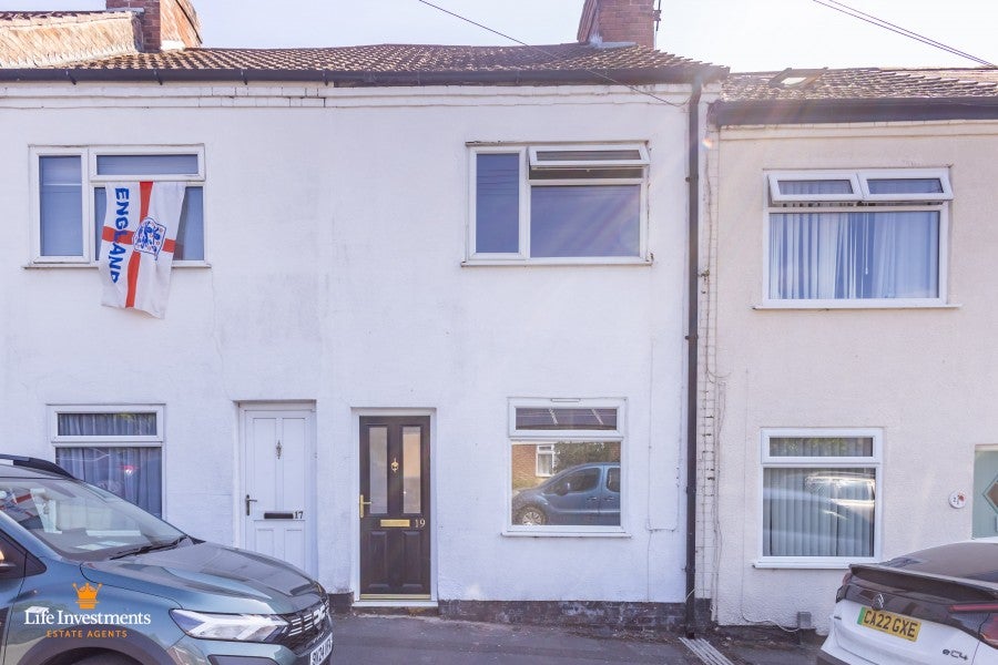 House Clarence Road in Rugby