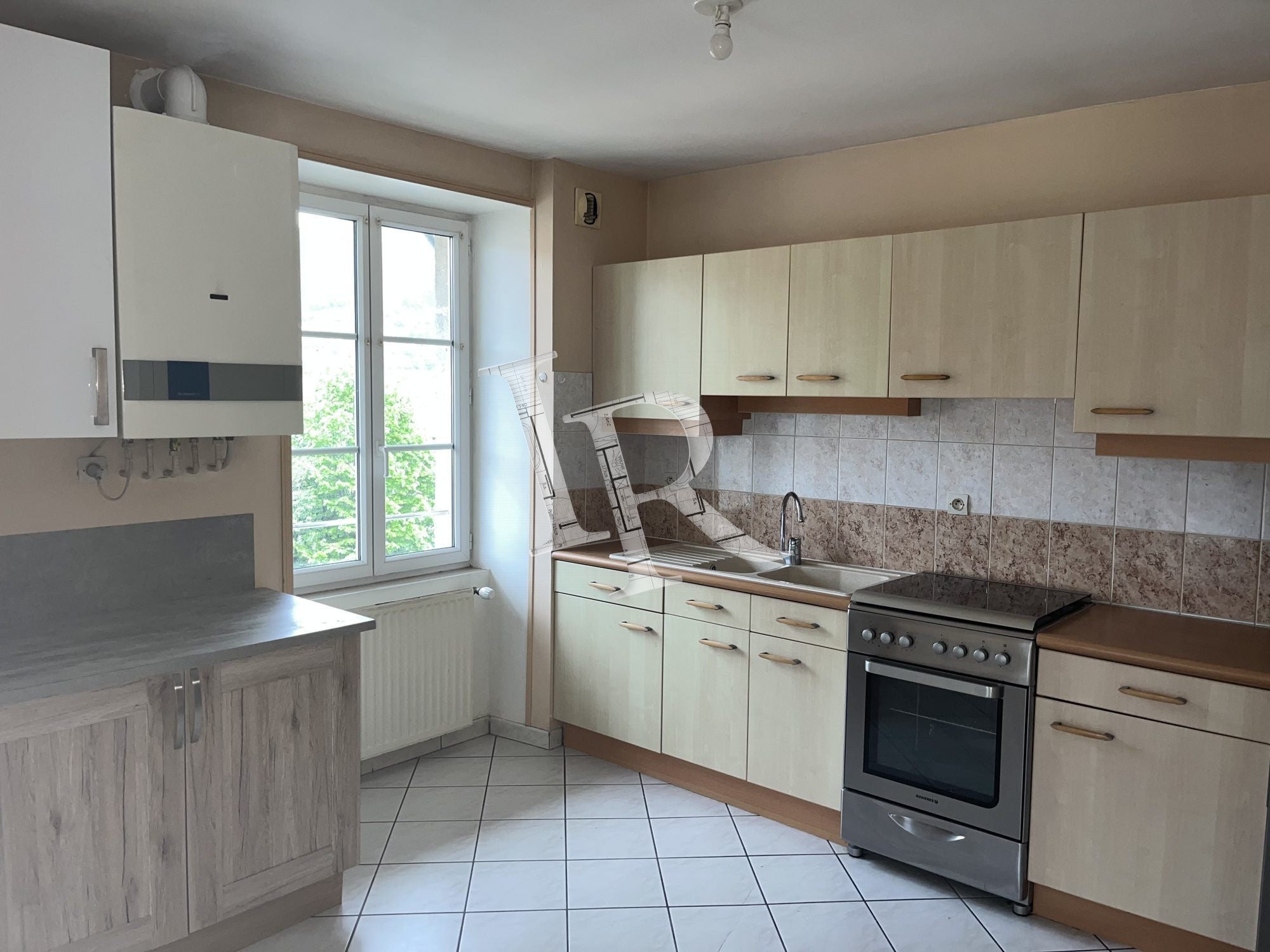 Appartement Avenue de la Gare à Brives-Charensac