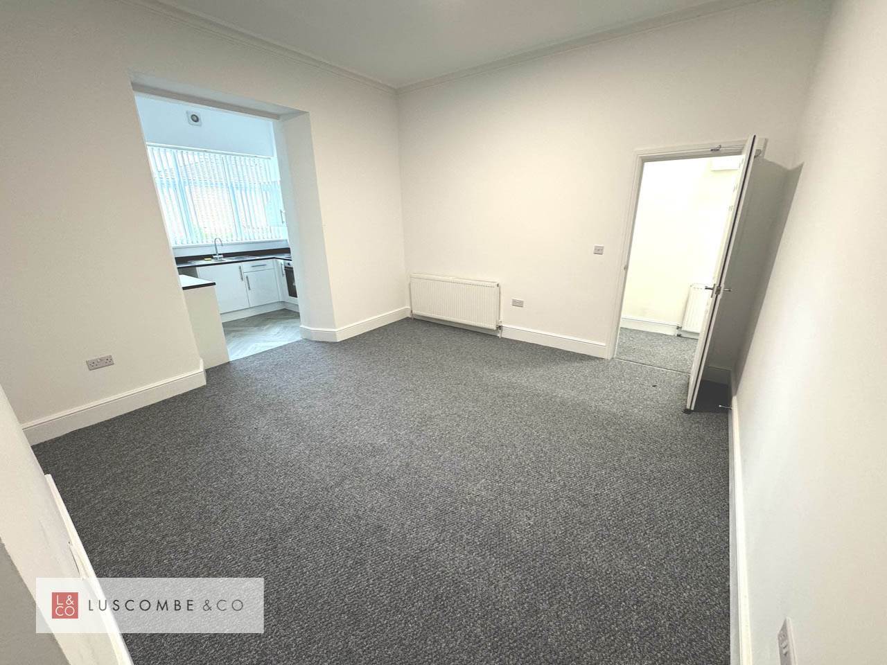 Flat Clytha Square in Newport