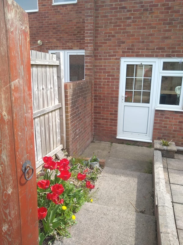 Room Cedar Close in Bristol