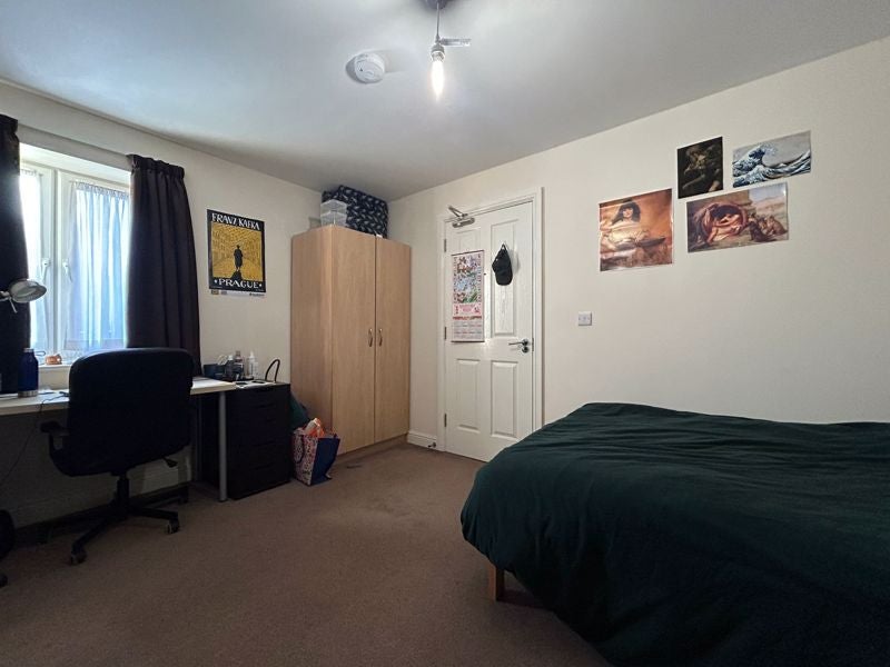 Flat Peveril Road in Nottingham