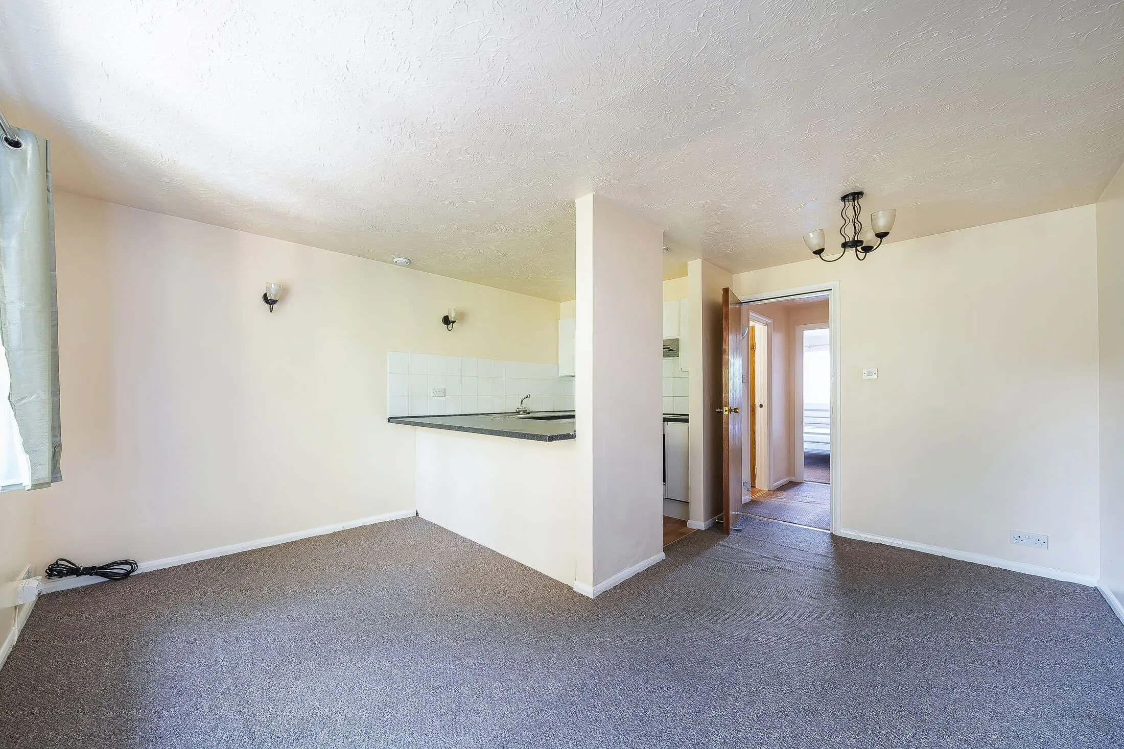 Flat Herbert Road in Greater London