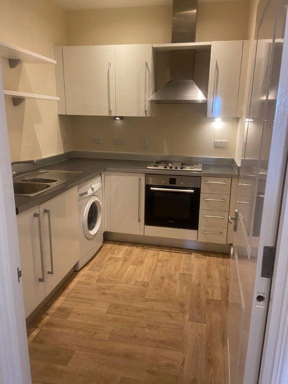 Flat Newton Road in Milton Keynes