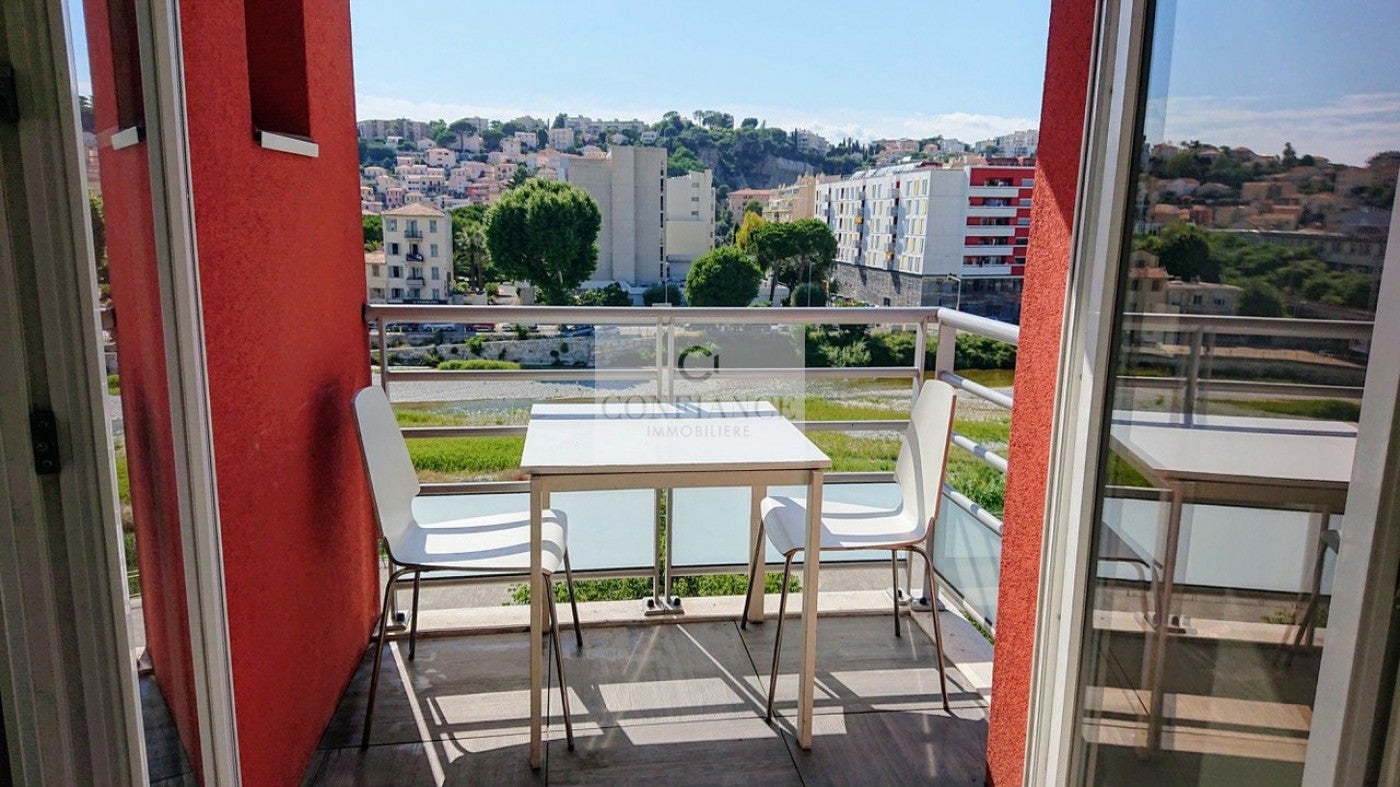 Flat Rue de Gilette in Nice