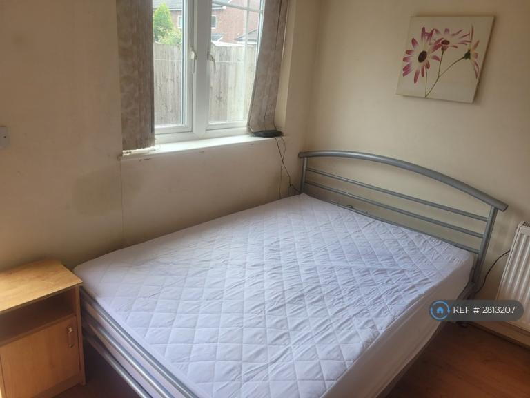 Room Chorlton Road in Manchester