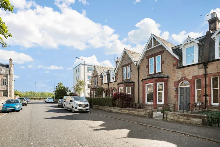 House Portobello High Street in City of Edinburgh
