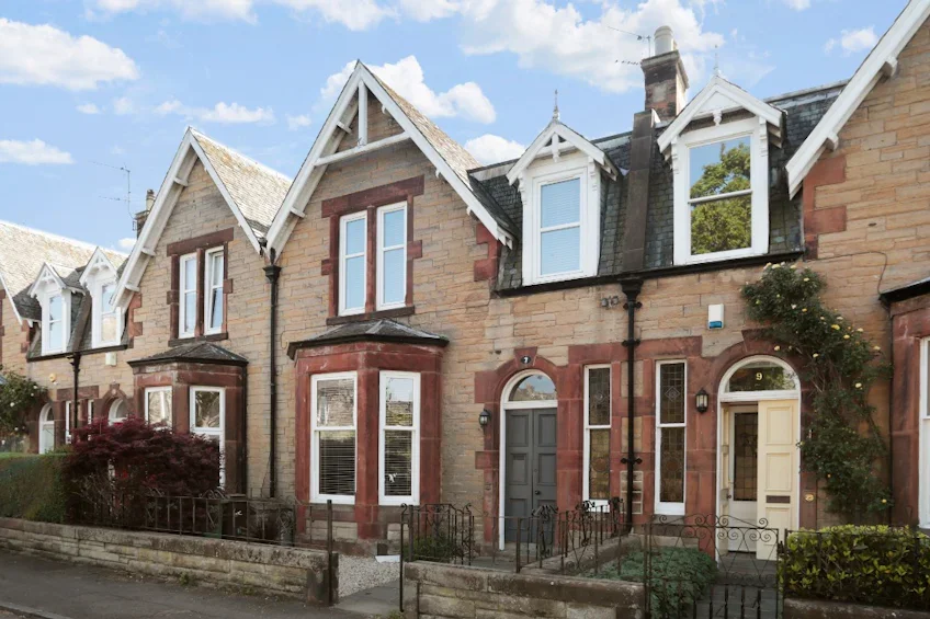 House Portobello High Street in City of Edinburgh