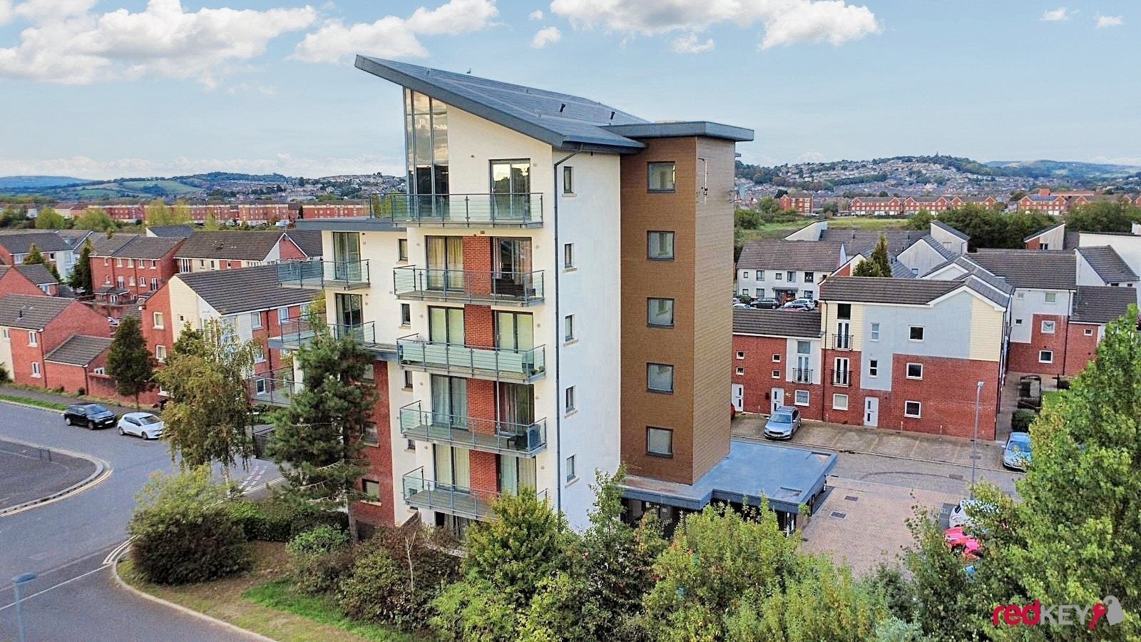 Flat Ariel Close in Newport