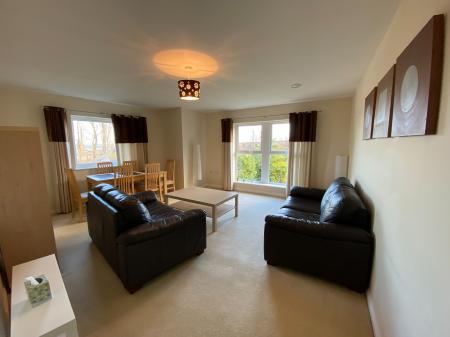 Flat Florey Court in Swindon