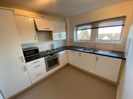 Flat Florey Court in Swindon