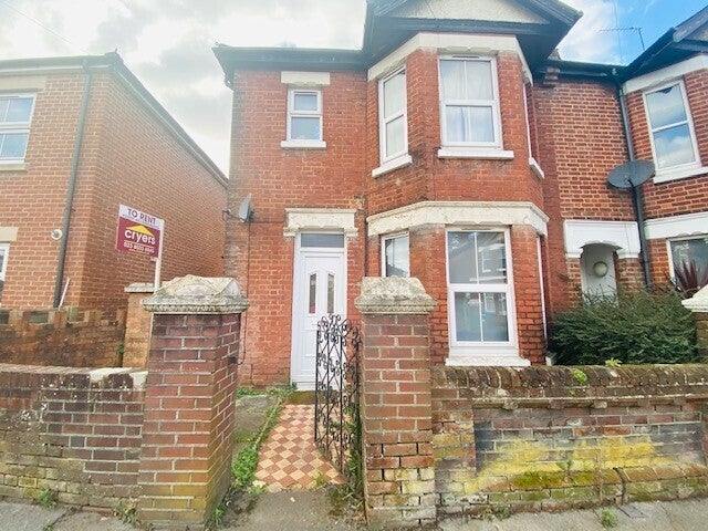 House Newcombe Road in Southampton