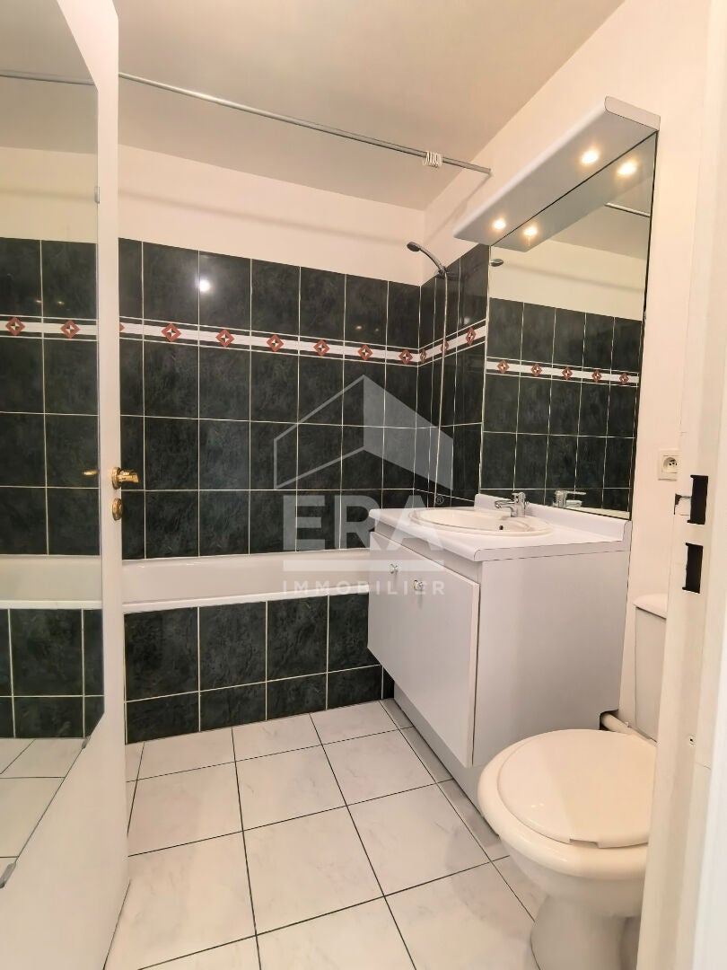 Appartement Mail Thérèse Desqueyroux à Guyancourt