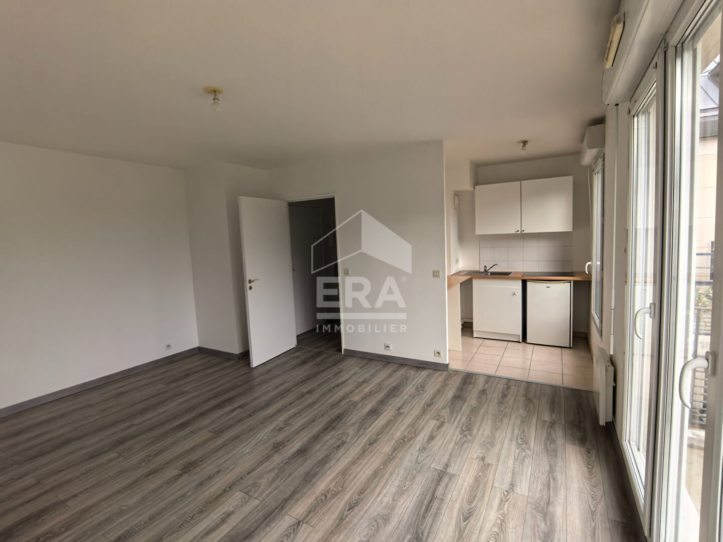 Appartement Mail Thérèse Desqueyroux à Guyancourt