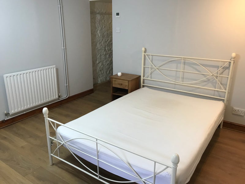 Room Reginald Road in Maidstone