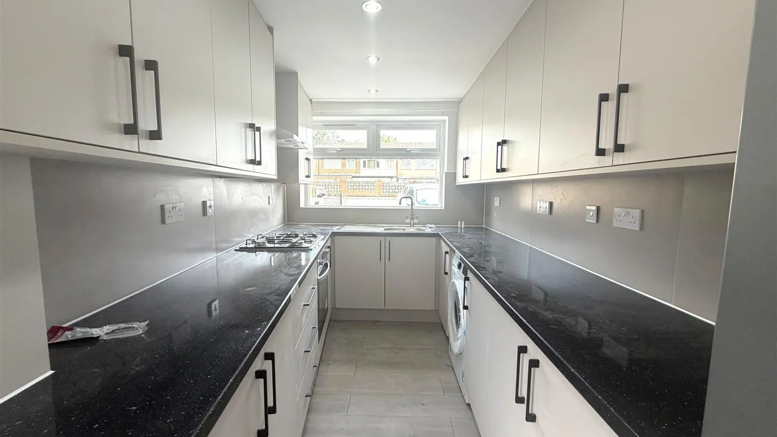 House Coldharbour Lane in Greater London