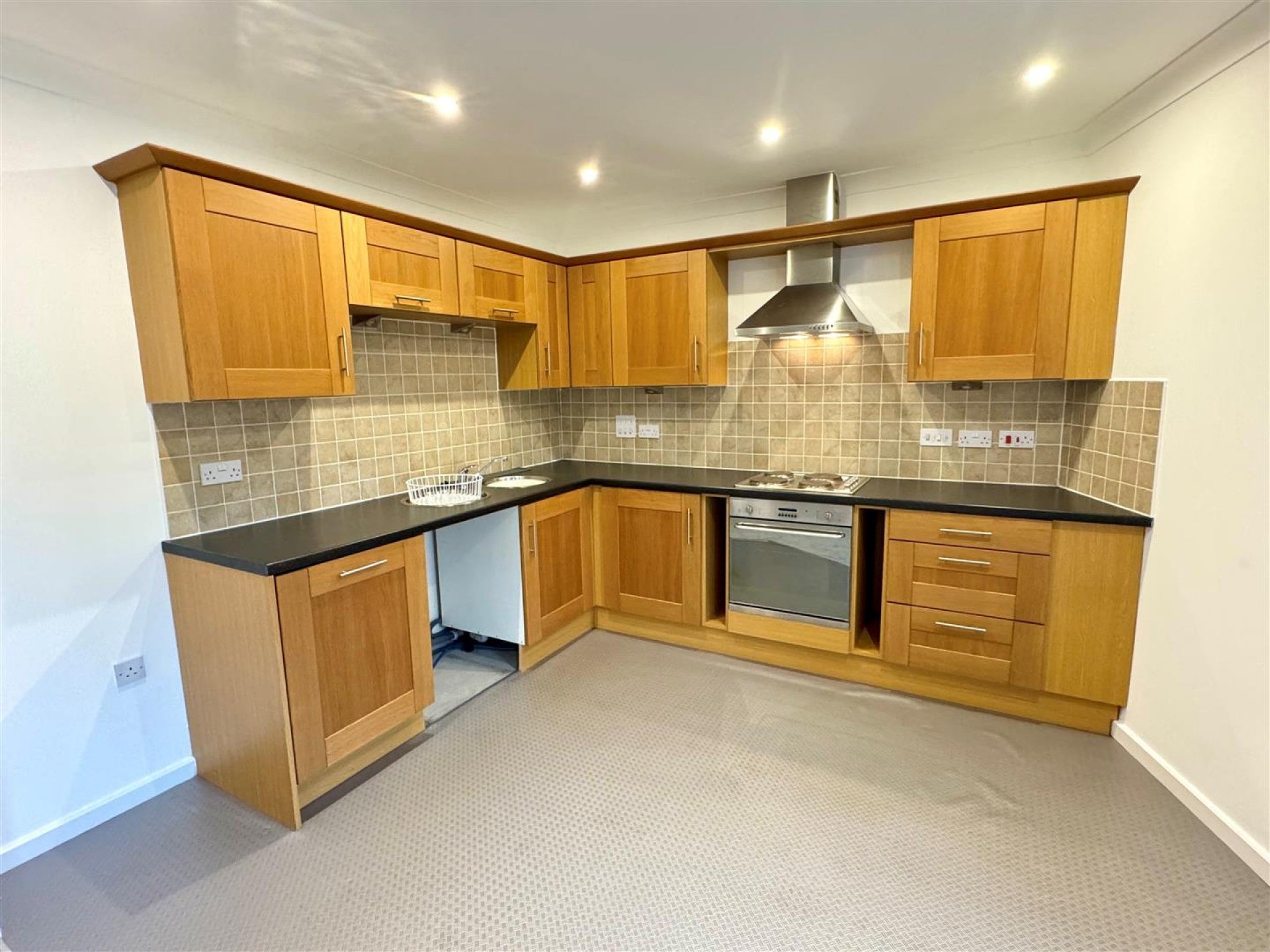 Flat Pentire Avenue in Newquay
