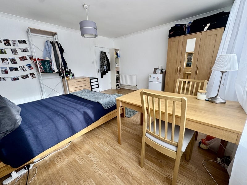 Room Sherfield Gardens in Greater London