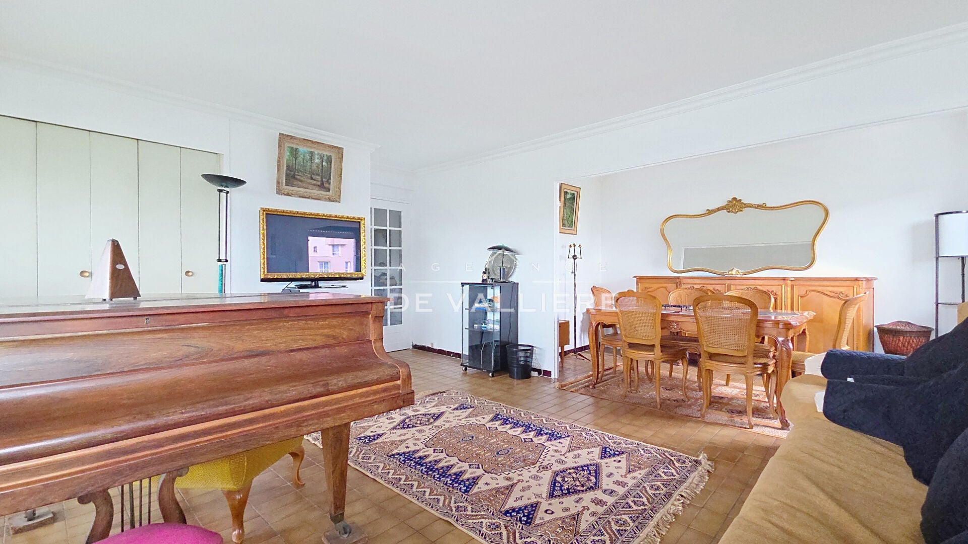 Flat Rue Marcelin Berthelot in Puteaux