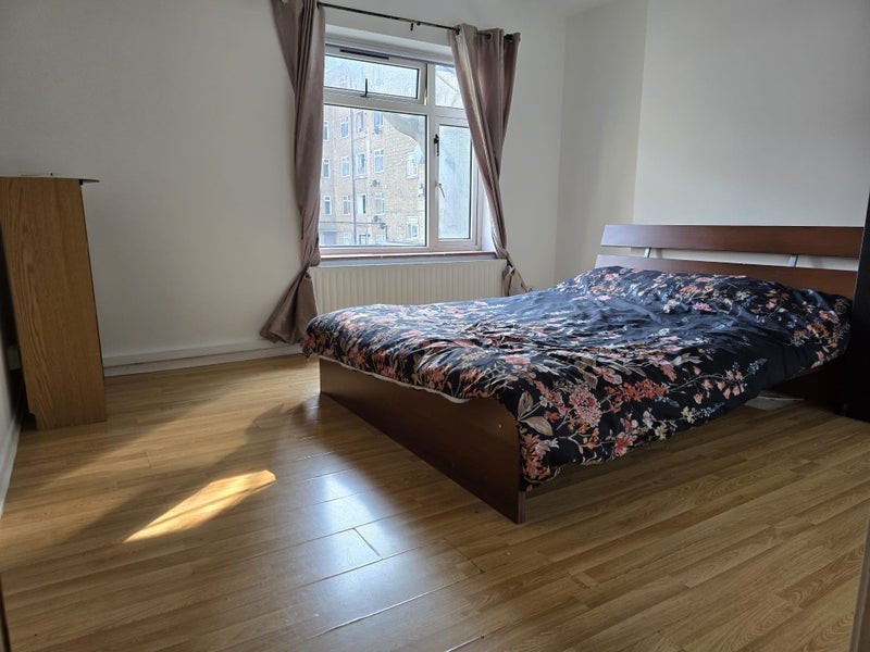 Room Clapham Road Estate in Greater London
